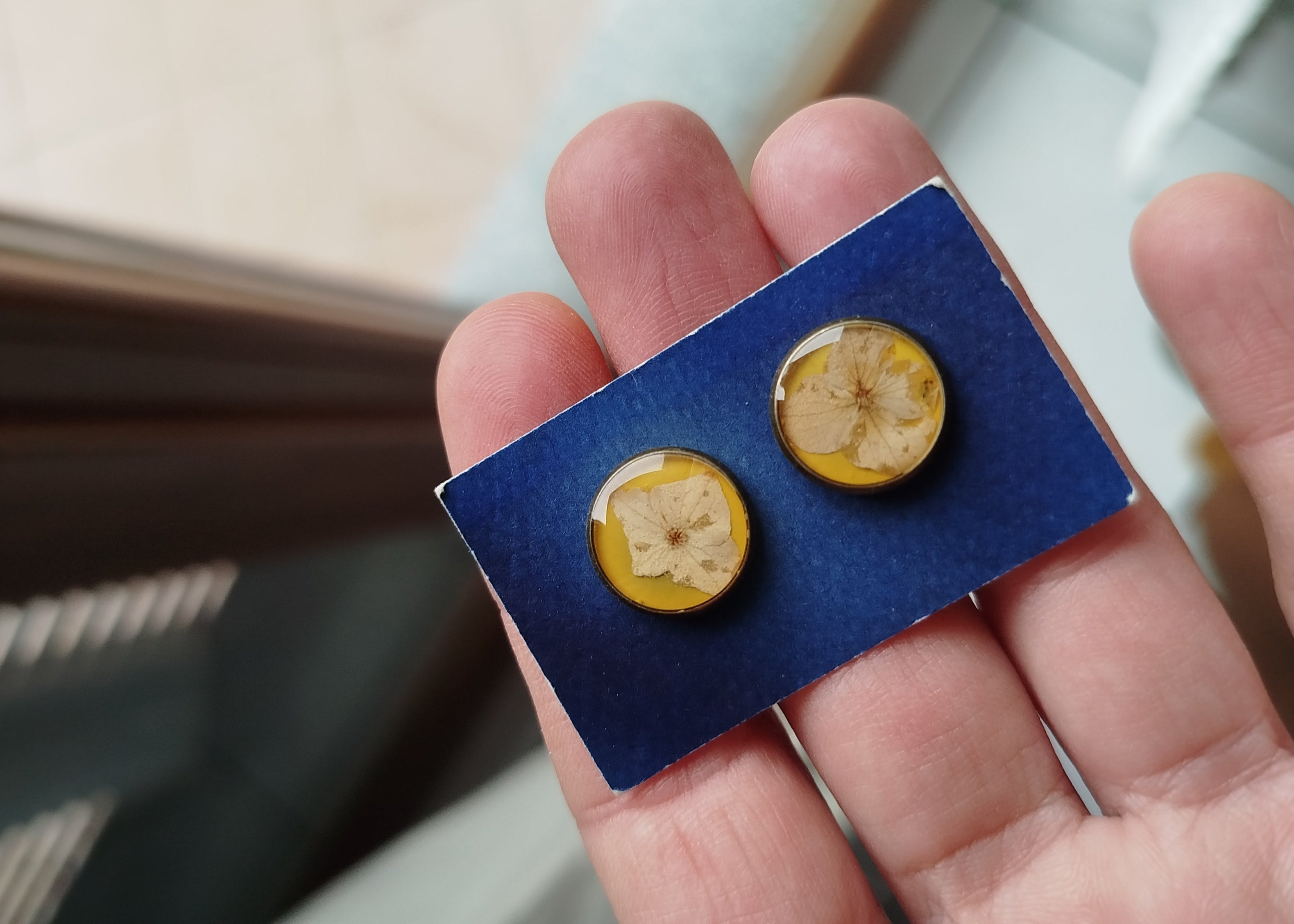 Orecchini con ortensia