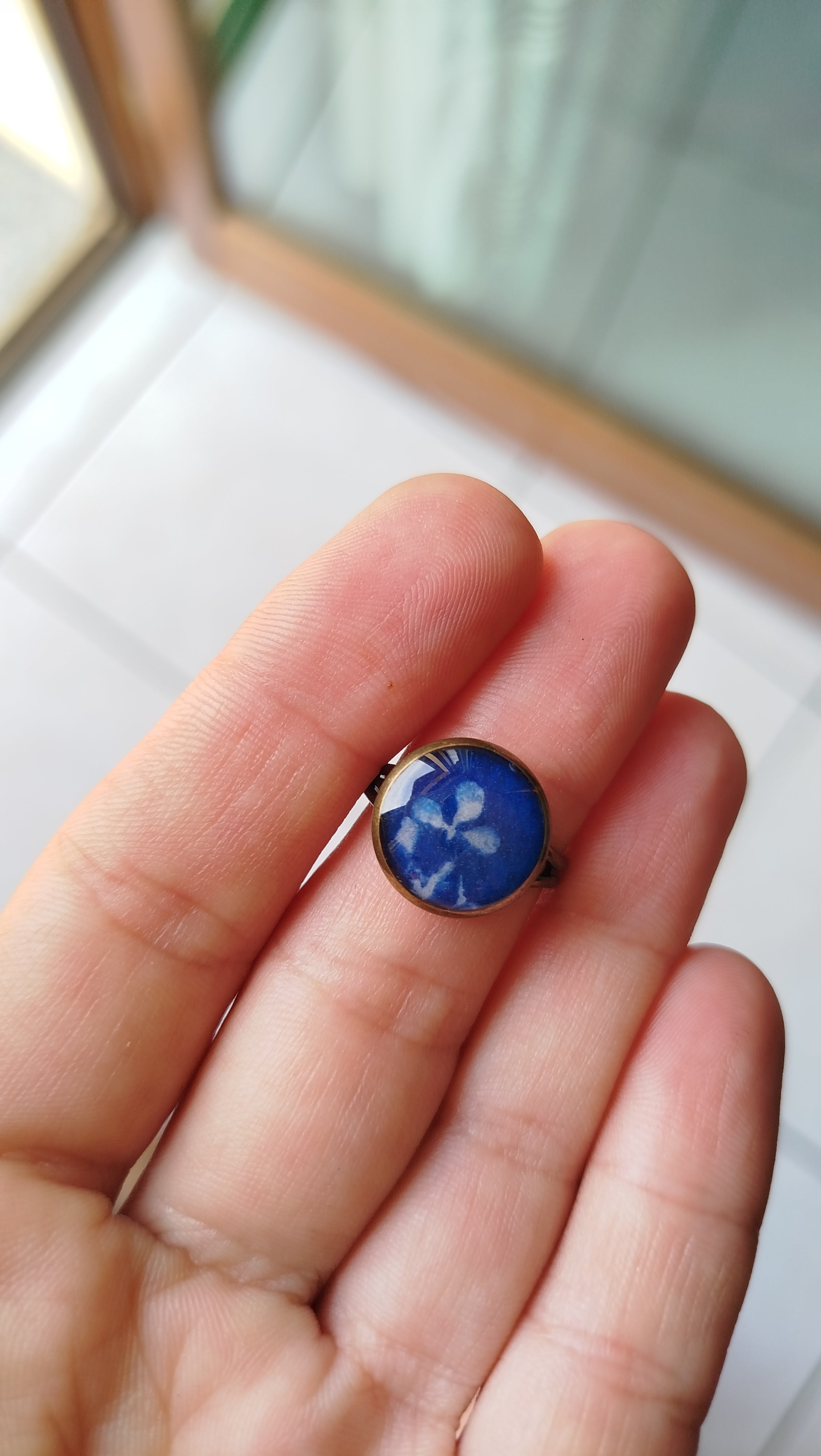 Anello regolabile con cianotipia di carota selvatica