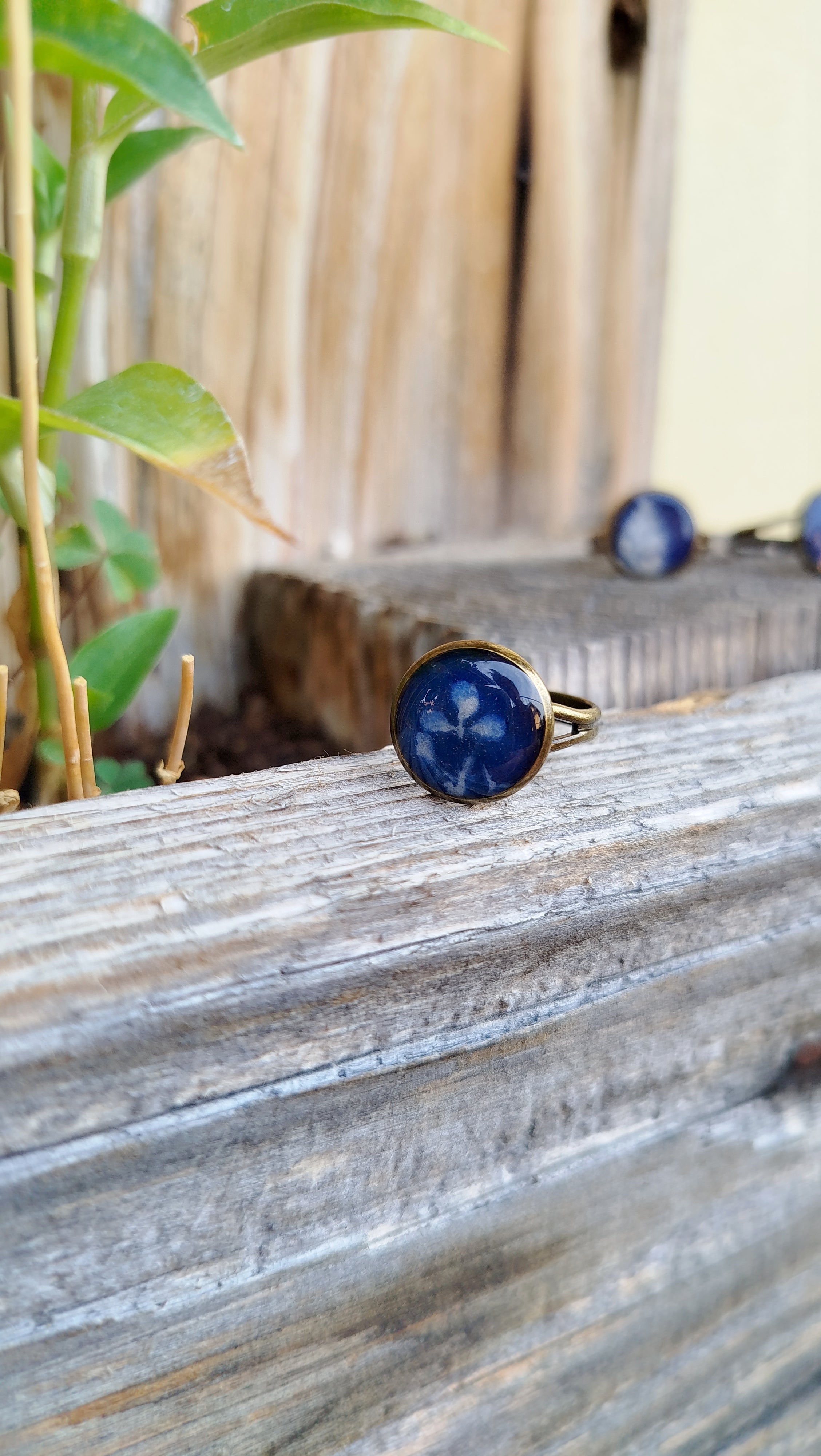 Anello regolabile con cianotipia di carota selvatica