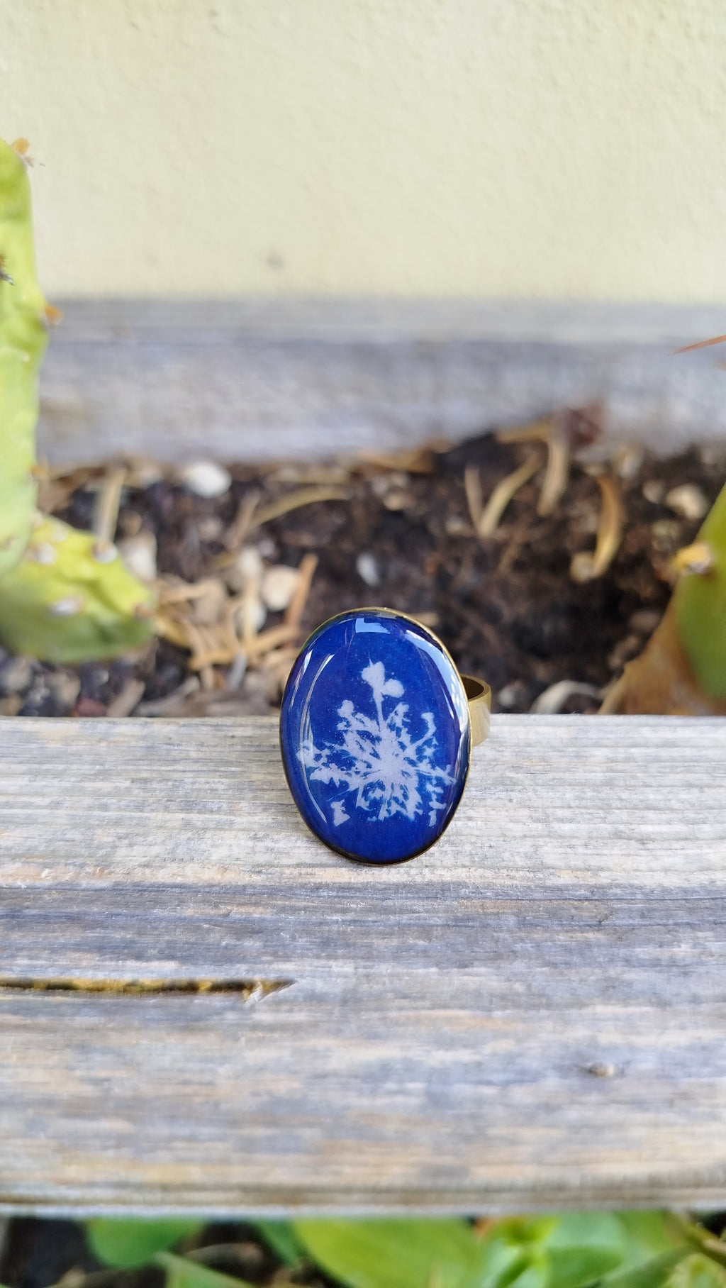 Anello regolabile con cianotipia di carota selvatica