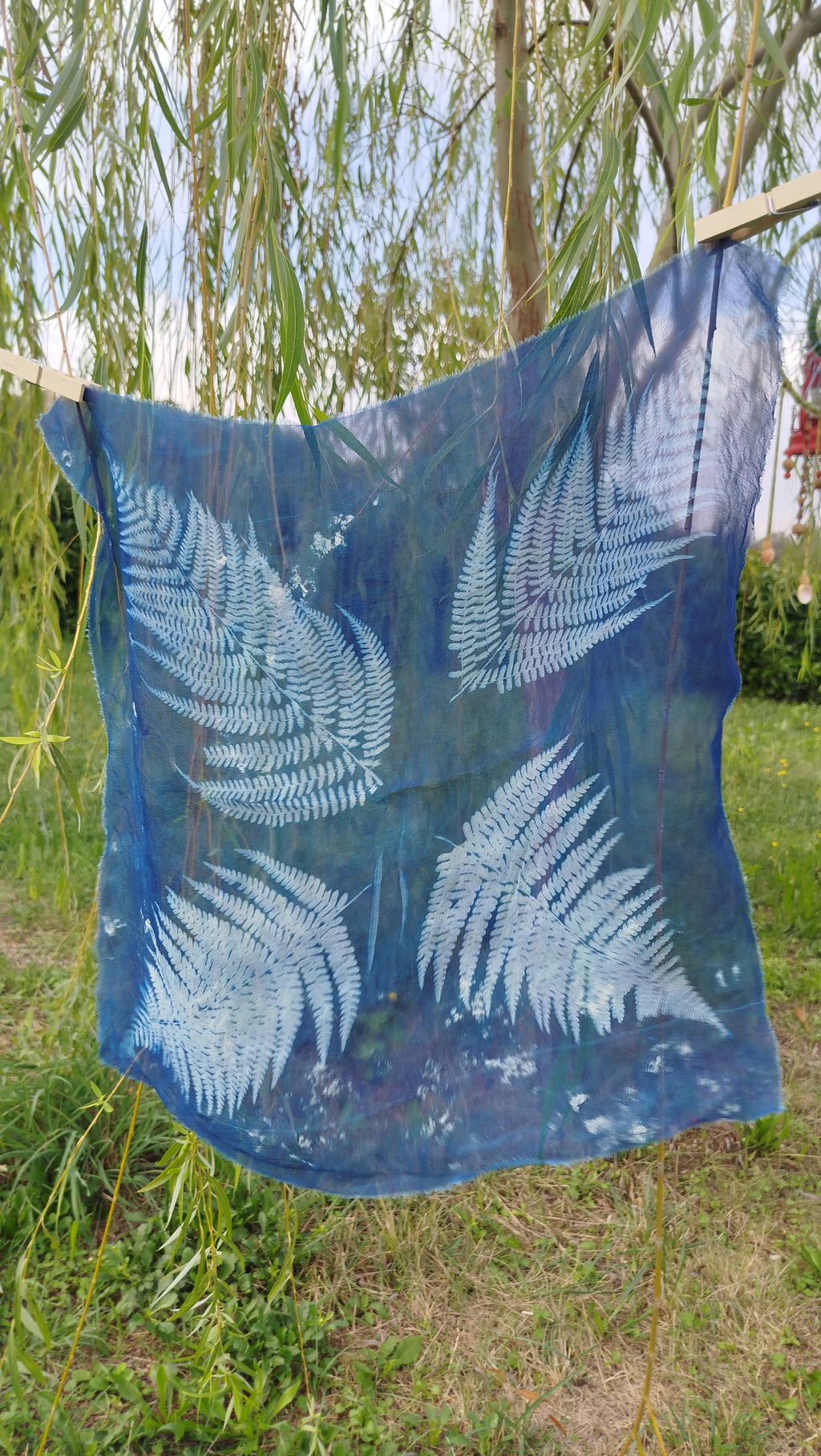 Foulard in seta con cianotipia di felce