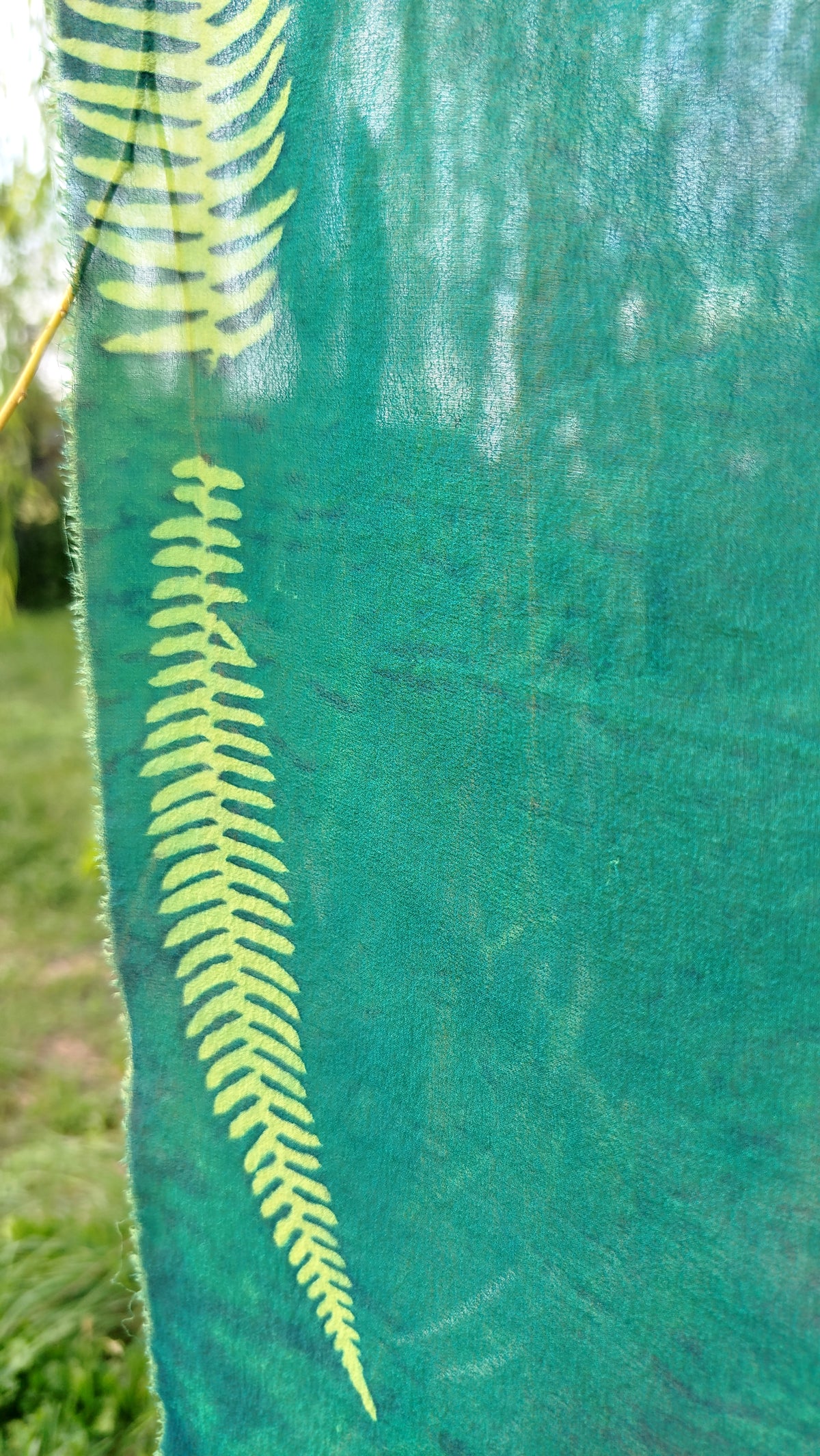 Foulard in seta con cianotipia di felce