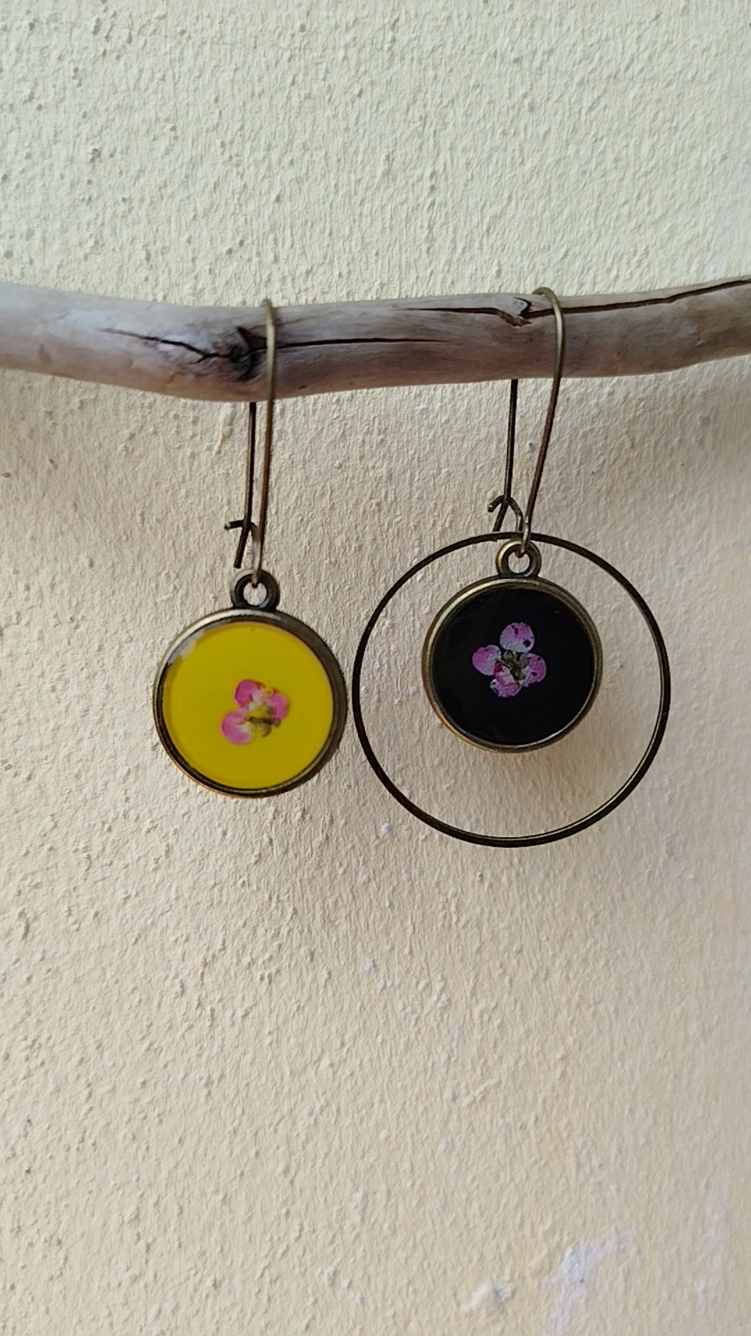 Orecchini pendenti con fiori di alisso doppio modello